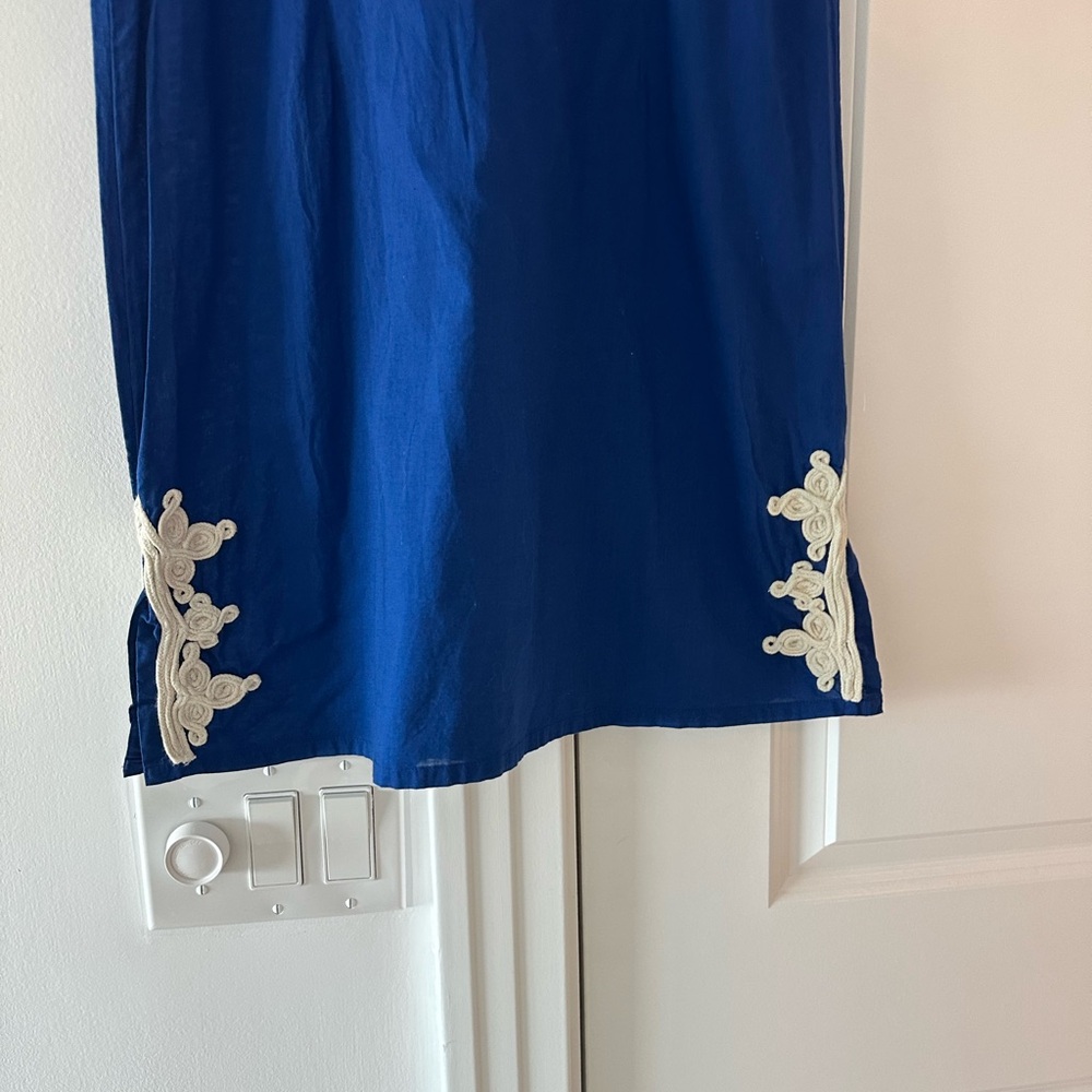 Gallabia Embroidered Trim Kaftan Dress - Picture 11 of 12
